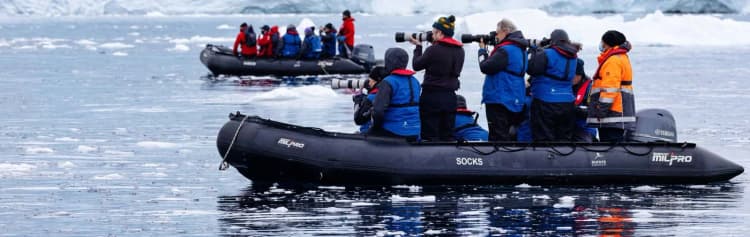 Antarctic Circle, South Georgia and the Falklands - Douglas Mawson
